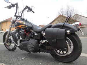 Sacoche Myleatherbikes Harley Dyna Street Bob_138